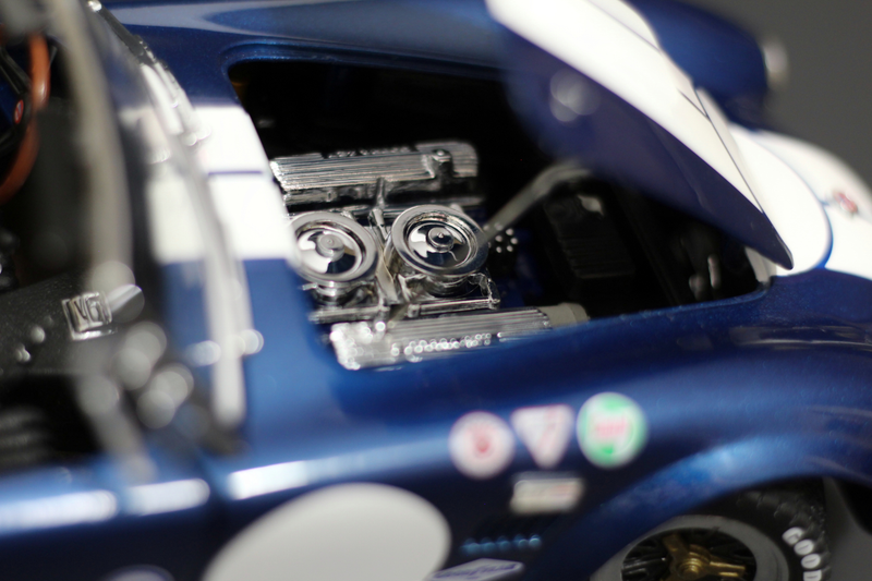Illustration for article titled LaLD Engine Week: 8 Cylinders - Shelby Cobra 427